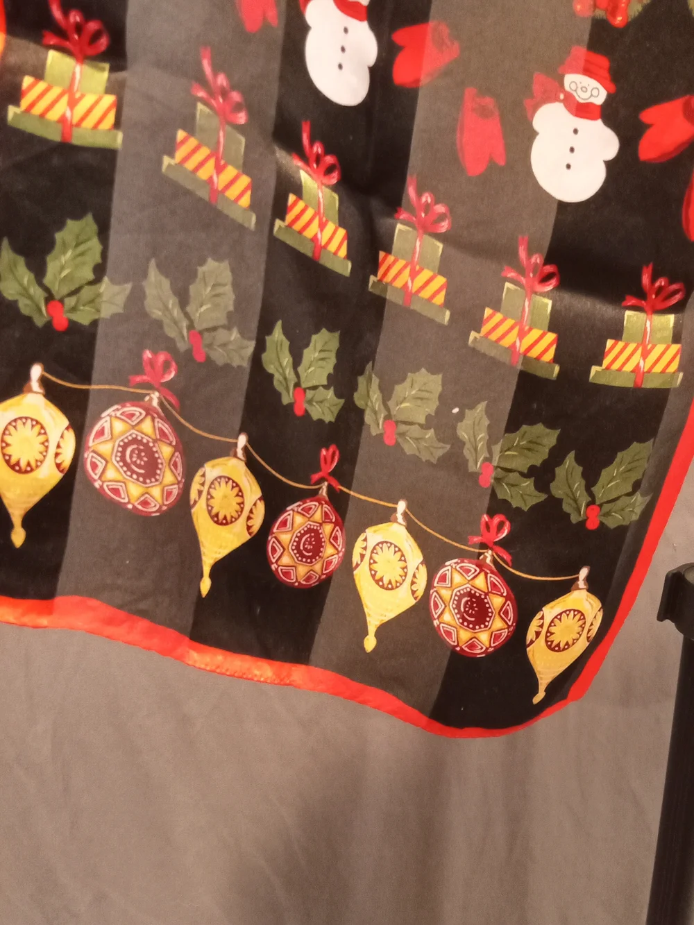Holiday Ornament Pattern Black and Red Decorative Scarf